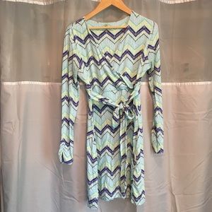 Faux wrap lightweight dress